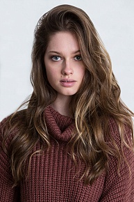 Габриэль Хоф (Gabrielle Haugh)