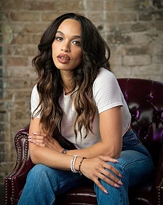 Клеопатра Коулмэн (Cleopatra Coleman)