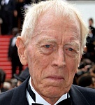 Максу фон Зюдову - 90