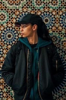 Младшая сестра