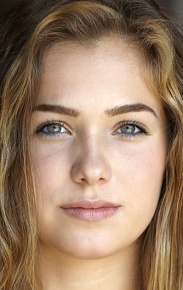 Хейли Лу Ричардсон (Haley Lu Richardson)