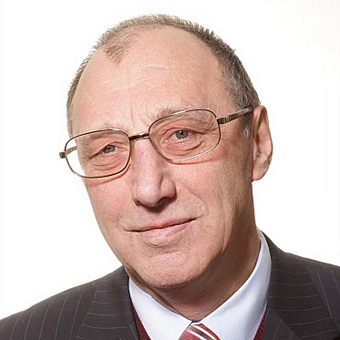 Ушел из жизни киновед Константин Огнев