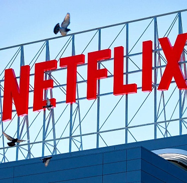 Netflix впервые инвестирует больше денег в международные рынки, чем в США