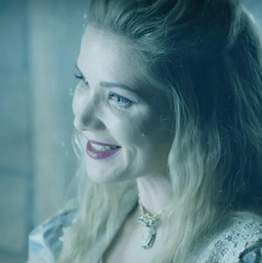 Мистический триллер «Дочь тьмы» выйдет на экраны в мае Мистический триллер «Дочь тьмы» выйдет на экраны в мае