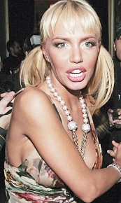 Малиновская Маша