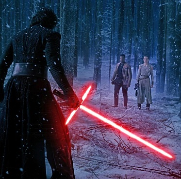 Disney работает над новой трилогией «Звездных войн» Disney работает над новой трилогией «Звездных войн»