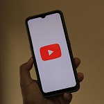 Доходы YouTube от рекламы превысили $40 млрд в 2025 году
