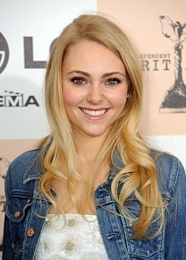 Анна-София Робб (AnnaSophia Robb)