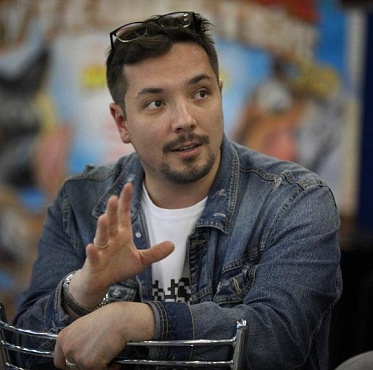 Филипп Абрютин: «Думаю, Золотой ворон в скором времени станет всечукотским фестивалем» Филипп Абрютин: «Думаю, Золотой ворон в скором времени станет всечукотским фестивалем»