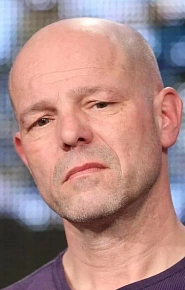 Саймон Селлан Джоунс (Simon Cellan Jones) Саймон Селлан Джоунс (Simon Cellan Jones)