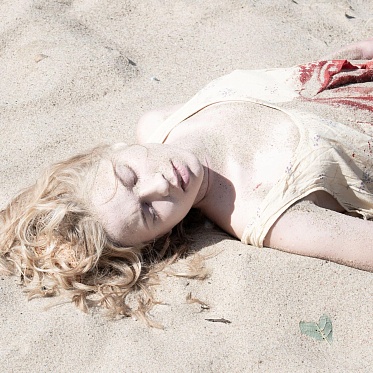 Маньяки, выжившие и муки творчества: августовские новинки стриминга