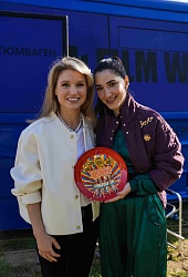 Между нами, девочками