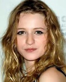 Криста Тере (Christa Theret)