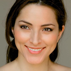 Ина Баррон (Ina Barrón)