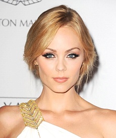 Лора Вандервурт (Laura Vandervoort)