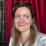 Надя Гольдман: «Мартины коленки» – идейное продолжение фильма «Полынь-25»