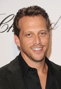 Эри Сандел (Ari Sandel)