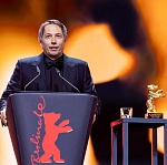 Берлинале 2026: фотографии с церемонии открытия