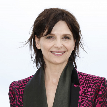 Жюльет Бинош получит почетную премию EFA