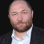 Бекмамбетов и «Робот Вера» работают на сервисом по синтезу голосов