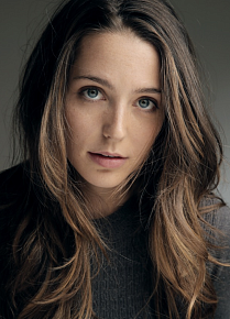 Джессика Рот (Jessica Rothe)