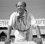 «Добро пожаловать, или посторонним вход воспрещён» покажут в центре ЗИЛ 