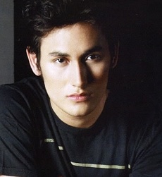 Арифин Путра