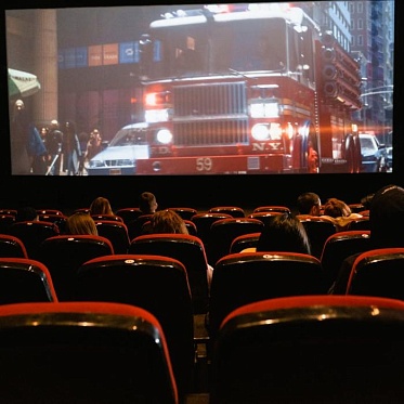 Посещаемость кинотеатров в России за лето 2025 года снизилась на 23% Посещаемость кинотеатров в России за лето 2025 года снизилась на 23%