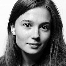 Евгения Леонова