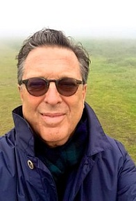 Джордан Кернер (Jordan Kerner)