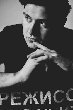 Илья Учитель: «Пока комедия мне ближе всего, но я хочу попробовать себя и в другом кино»