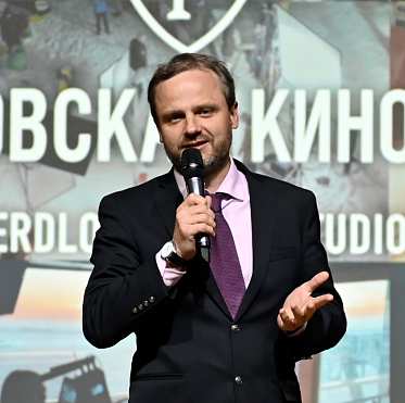 Михаил Чурбанов: «Без госфинансирования Свердловская киностудия существует с конца 1990 годов» Михаил Чурбанов: «Без госфинансирования Свердловская киностудия существует с конца 1990 годов»