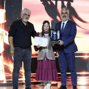 Якутский фильм «Ыһыах» (Ысыах) получил гран-при на фестивале документального кино в Турции
