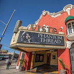 Квентин Тарантино открывает старинный кинотеатр в пригороде Лос-Анджелеса