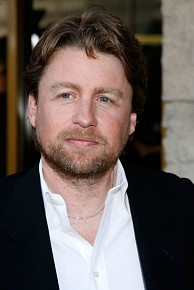 Микаэль Хофстрём (Mikael Håfström) 