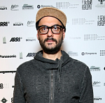 Кирилл Серебренников останется под домашним арестом до середины апреля