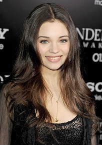 Индиа Айсли (India Eisley)