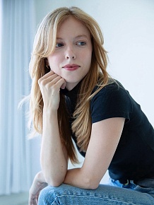 Сьерра Фальконер (Sierra Falconer)