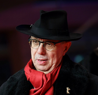 Дитер Косслик станет первым лауреатом премии Force-of-Nature Filmmaking Award Дитер Косслик станет первым лауреатом премии Force-of-Nature Filmmaking Award