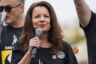 Глава SAG-AFTRA осуждает «диванную критику» сделки с продюсерами