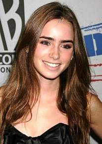 Лили Коллинз (Lily Collins)