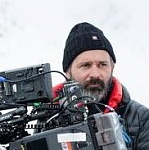 Коронавирус и индустрия: Бальтасар Кормакур и Netflix возвращаются к съемкам сериала Katla