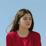 42 ММКФ: девочка в красном ищет отца