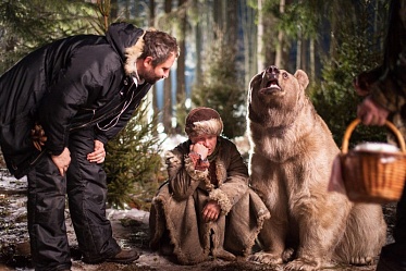 Юрий Быков приручил медведя