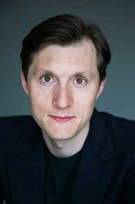 Олег Савцов