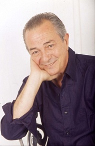 Ремо Джироне (Remo Girone)