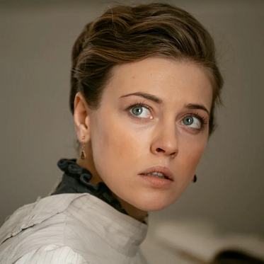 Один день в Затонске: репортаж со съемок второго сезона сериала «Анна-детективъ»