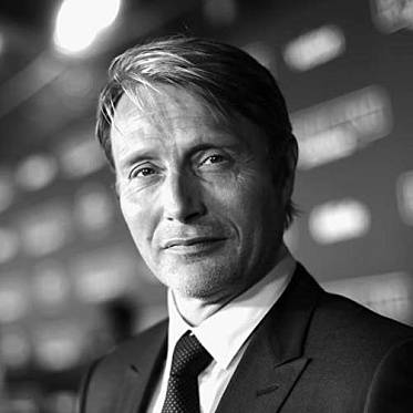 Мадс Миккельсен заменит Деппа в «Фантастических тварях»