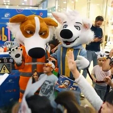 В Европейском прошло семейное космическое шоу по франшизе «Белка и Стрелка»