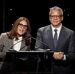 Warner Bros. продлила контракт с руководителями своего киноподразделения